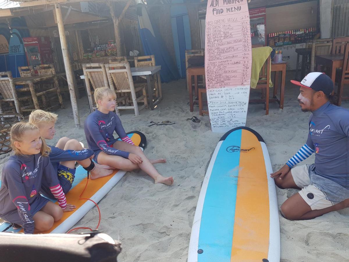 Tropical Sunday Bungalow - Surf And Stay Selong Belanak Eksteriør billede